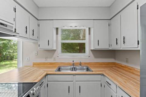 1315 Texas Avenue, Lynn Haven FL - photo 13 of 31