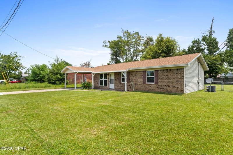 3 bedroom SingleFamilyResidence at 1315 Texas Avenue, Lynn Haven, Lynn Haven — photo 2