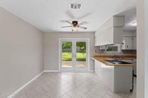 1315 Texas Avenue, Lynn Haven FL - photo 9 of 31