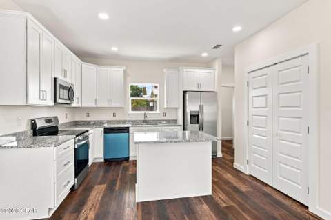 7582 Kelsey Drive, Panama City FL - photo 11 of 37