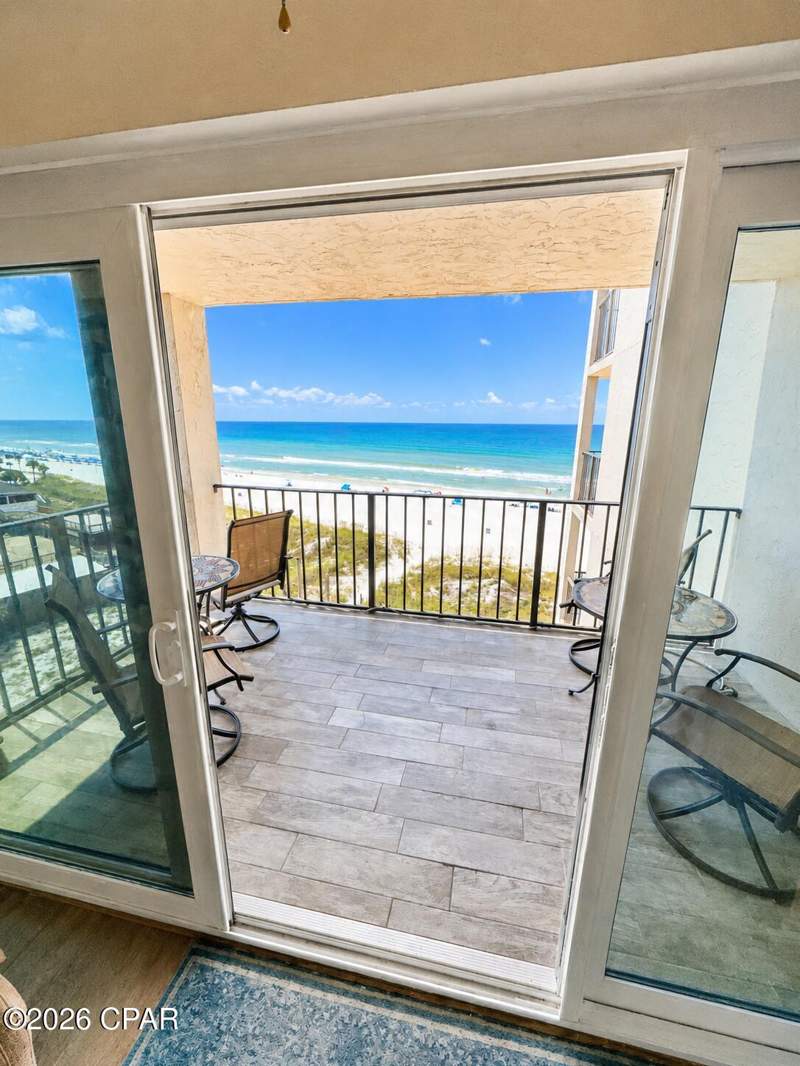 2 bedroom Condominium at 8815 Thomas Drive 704, Moondrifter, Panama City Beach — photo 2