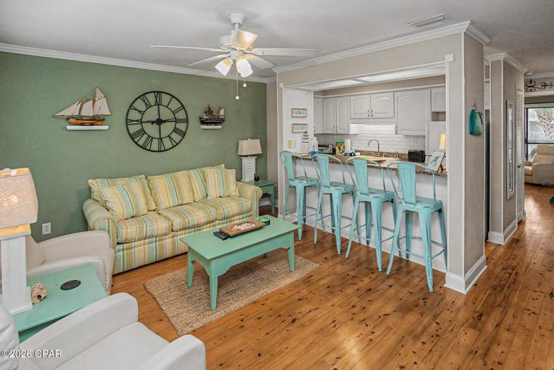 1 bedroom Condominium at 6829 Thomas Drive 418, Sunswept 4, Panama City Beach — photo 3