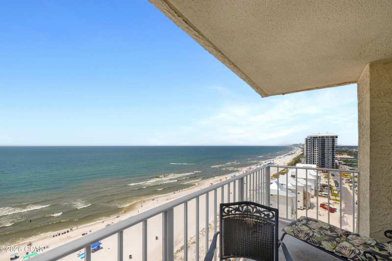 1 bedroom Condominium at 5801 Thomas Drive 1305, Regency Towers, Panama City Beach — photo 1