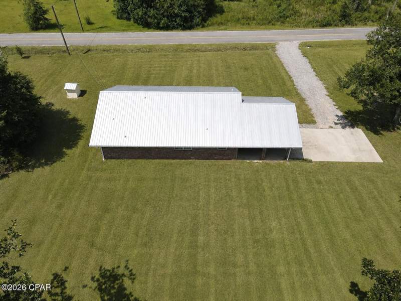 3 bedroom SingleFamilyResidence at 2530 Mashburn Road, Pineview, Marianna — photo 5