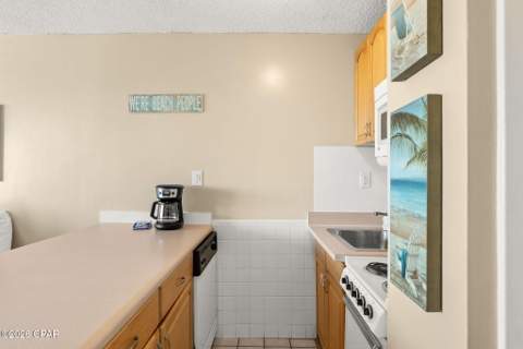 8817 S Thomas Drive A516, Panama City FL - photo 8 of 35