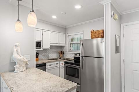 134 Damon Circle B, Panama City Beach FL - photo 8 of 51