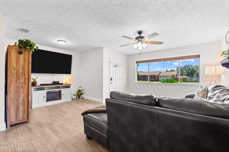 4 bedroom SingleFamilyResidence at 4018 Valencia Court, Venetian Villa, Panama City — photo 5