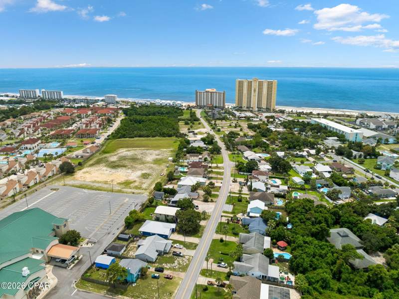 2 bedroom SingleFamilyResidence at 121 Cobb Road, Suntime Beach U-1, Panama City Beach — photo 4