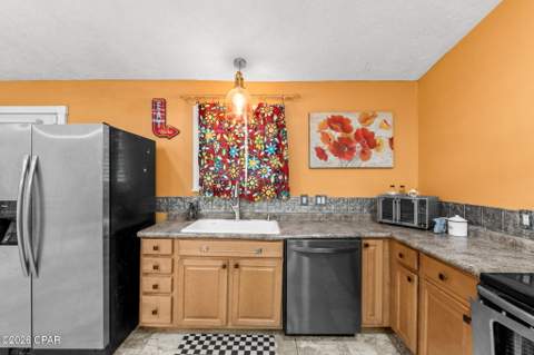 205 Harmon Avenue, Panama City FL - photo 10 of 49