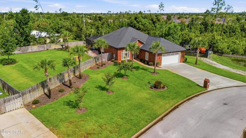 3 bedroom SingleFamilyResidence at 3410 Hillcrest Drive, Hillcrest, Panama City — photo 3