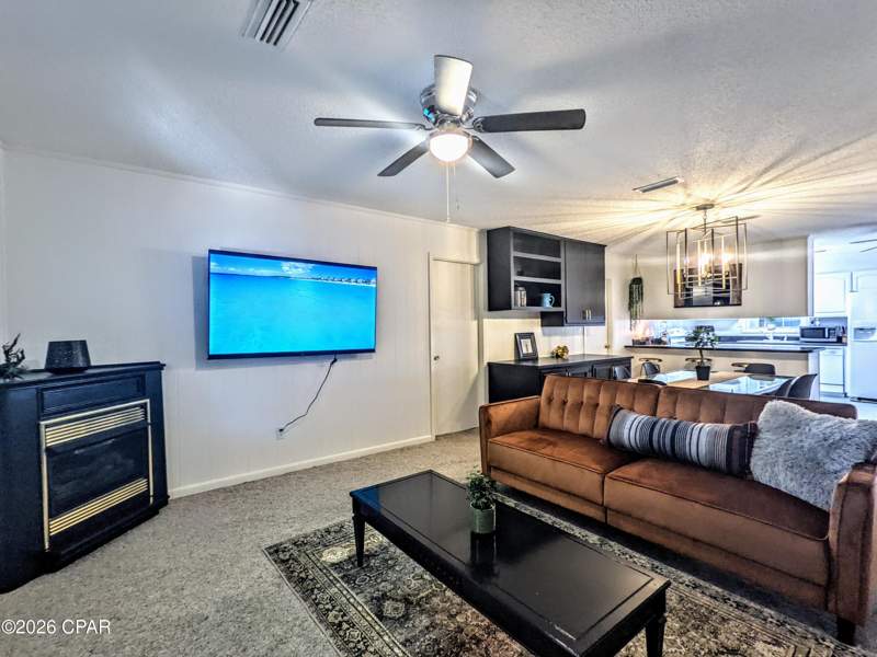 4 bedroom SingleFamilyResidence at 21806 Front Beach Road, Hollywood Beach, Panama City Beach — photo 4