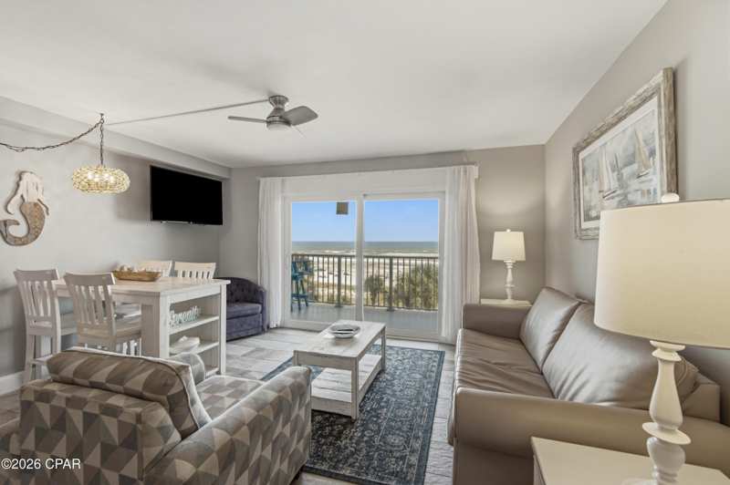 1 bedroom Condominium at 8743 Thomas Drive 423, The Summit, Panama City — photo 1