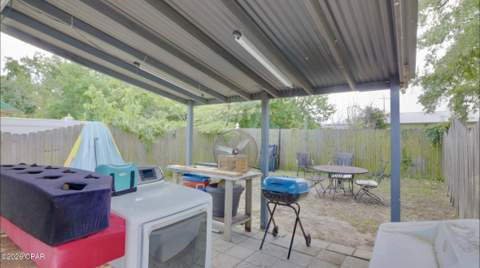 917 Bradford Circle, Lynn Haven FL - photo 13 of 48