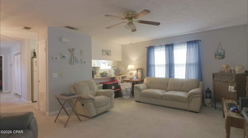 6 bedroom Triplex at 917 Bradford Circle, Lynn Haven, Lynn Haven — photo 3