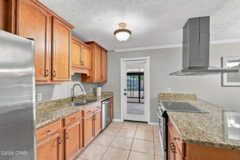 1008 Minnesota Avenue, Lynn Haven FL - photo 7 of 29