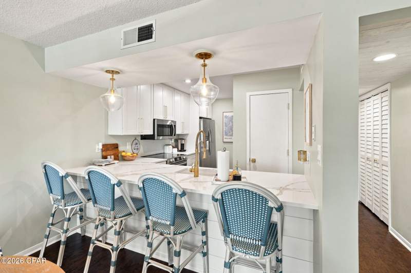 2 bedroom Condominium at 520 N Richard Jackson Boulevard 2706, Edgewater Golf Villas 1, Panama City Beach — photo 4