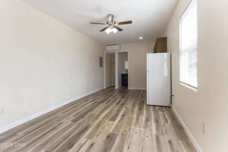 6 bedroom MultiFamily at 143 Claire Avenue 101, Grove Hill, Panama City — photo 1