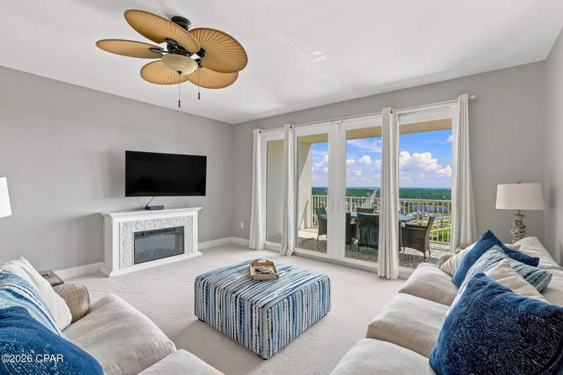 3 bedroom Condominium at 9902 S Thomas Drive 1833, Laketown Wharf, Panama City — photo 5