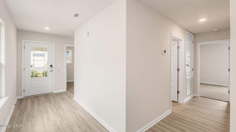 3 bedroom SingleFamilyResidence at 5165 Porter Way, Titus Park, Panama City — photo 5