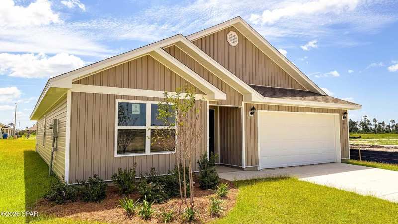 4 bedroom SingleFamilyResidence at 222 Reddy Creek Drive, Park Place Phase 1, Panama City — photo 1