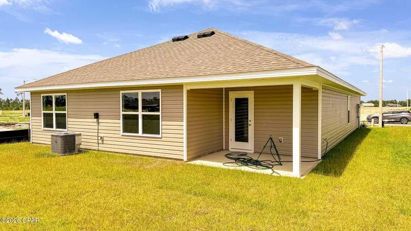 4 bedroom SingleFamilyResidence at 230 Reddy Creek Drive, Park Place Phase 1, Panama City — photo 3
