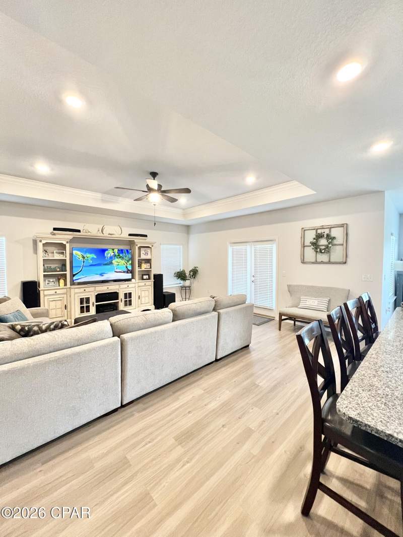 4 bedroom SingleFamilyResidence at 352 Grafton Street, Fanning Bayou, Southport — photo 5
