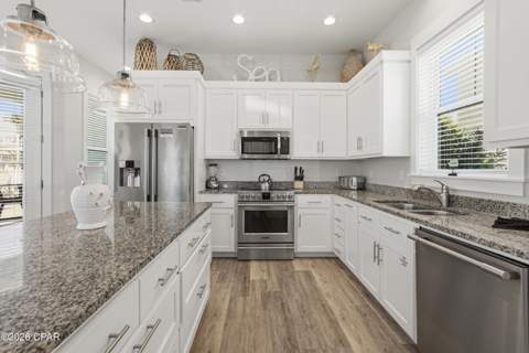 5516 Gulf Drive, Panama City FL - photo 7 of 49
