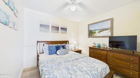 8815 Thomas Drive 806, Panama City Beach FL - photo 12 of 21