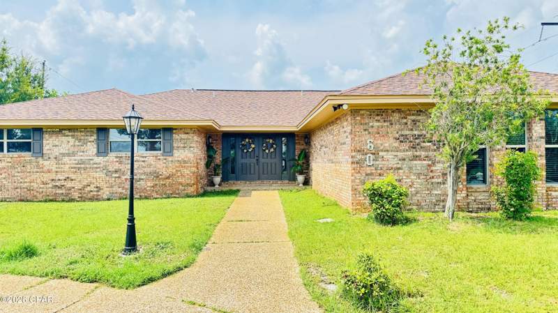 6 bedroom SingleFamilyResidence at 760 Rosemont Drive, Huntingdon Estates U-2, Panama City — photo 4