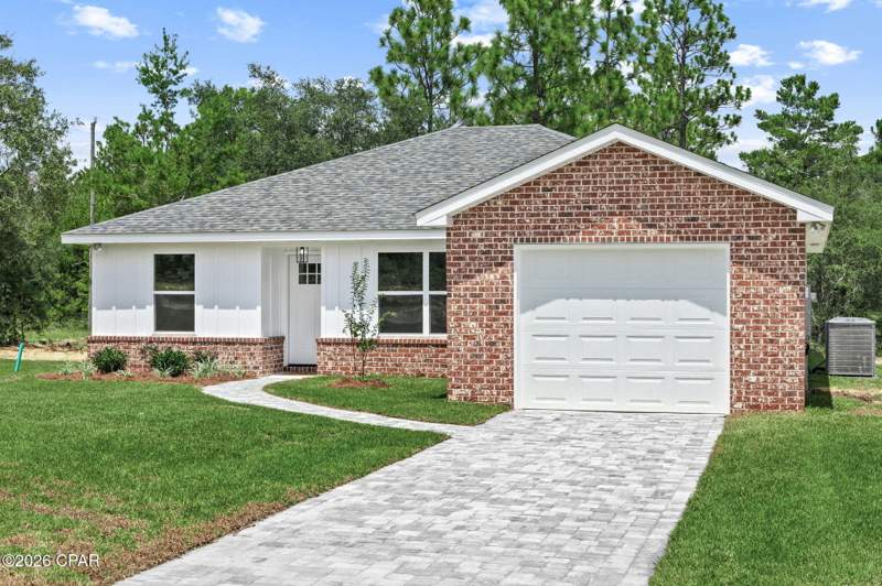 3 bedroom SingleFamilyResidence at 2186 Hague Lane, Sunny Hills, Chipley — photo 4