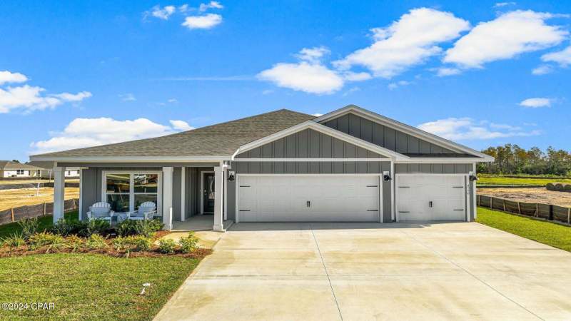 4 bedroom SingleFamilyResidence at 6248 Chapman Lane, Liberty, Panama City — photo 2