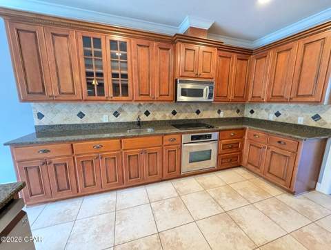 207 Lakeview Terrace, Lynn Haven FL - photo 10 of 29