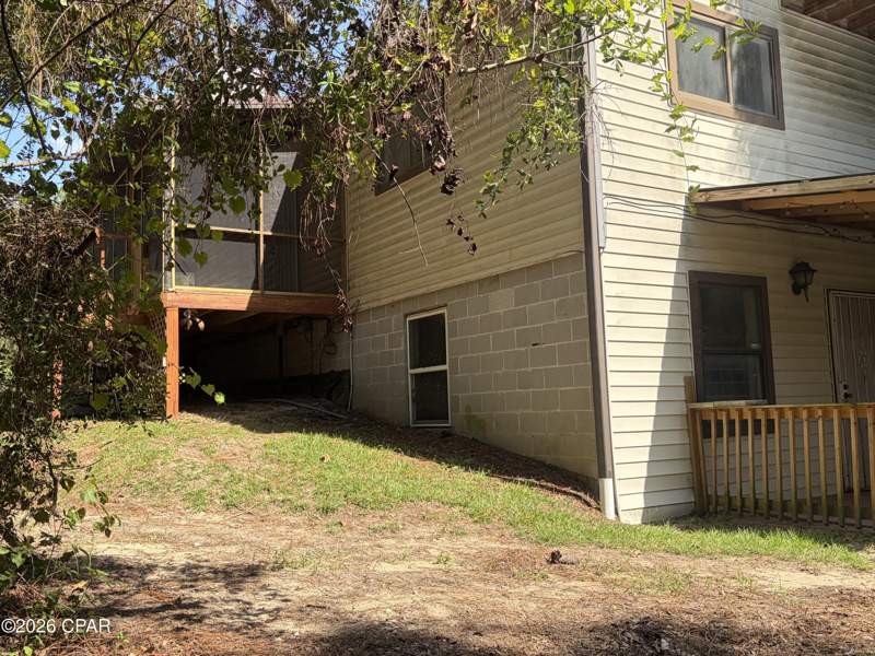 4 bedroom SingleFamilyResidence at 1029 Putnam Avenue, Compass Lake In The Hills, Alford — photo 2