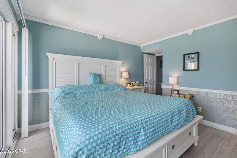 2 bedroom Condominium at 23223 Front Beach Road 713, Pinnacle Port Phase 1-A, Panama City Beach — photo 4