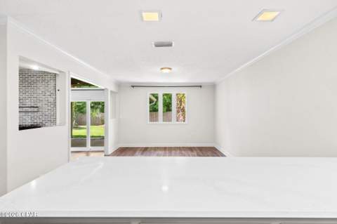 136 Derby Woods Drive, Lynn Haven FL - photo 12 of 27
