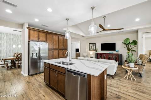 8439 Coral Reef Way, Panama City Beach FL - photo 13 of 34