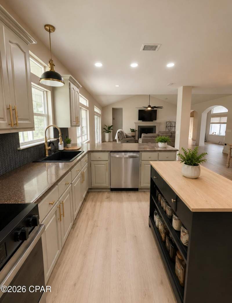 3 bedroom SingleFamilyResidence at 113 Shadow Bay Drive, Colony Club Hrbr Ph 3, Panama City Beach — photo 4