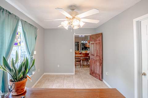 9107 Sunshine Drive, Youngstown FL - photo 16 of 30