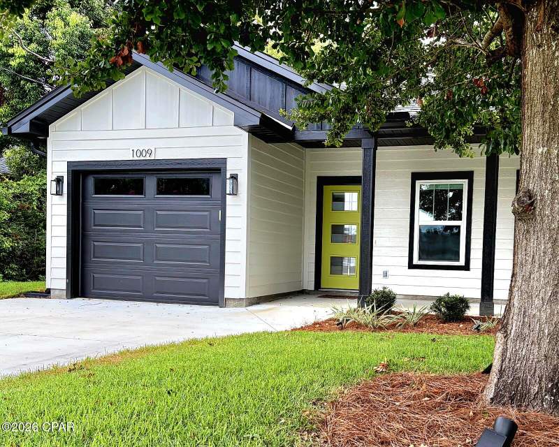 3 bedroom SingleFamilyResidence at 1009 Cone Avenue, Segler, Panama City — photo 4