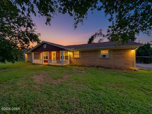 4 bedroom SingleFamilyResidence at 4327 7th Avenue, Walter R Davis Add, Marianna — photo 2