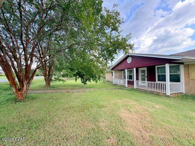 4 bedroom SingleFamilyResidence at 4327 7th Avenue, Walter R Davis Add, Marianna — photo 3
