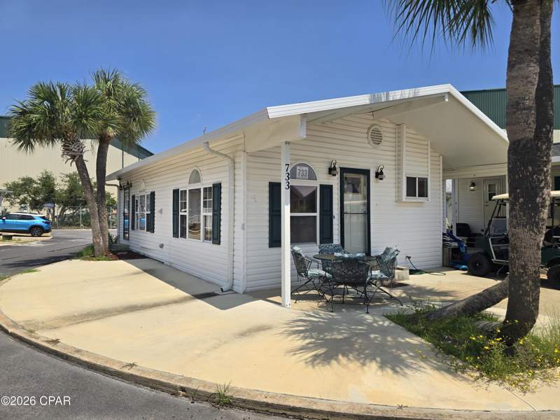 2 bedroom SingleFamilyResidence at 733 Shark Drive, Venture Out, Panama City Beach — photo 3