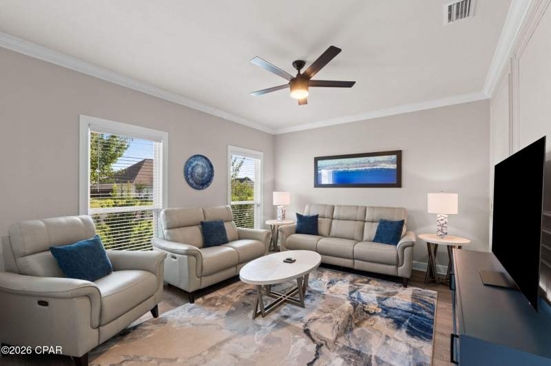 5 bedroom SingleFamilyResidence at 201 Martingale Loop, College Point, Lynn Haven — photo 5