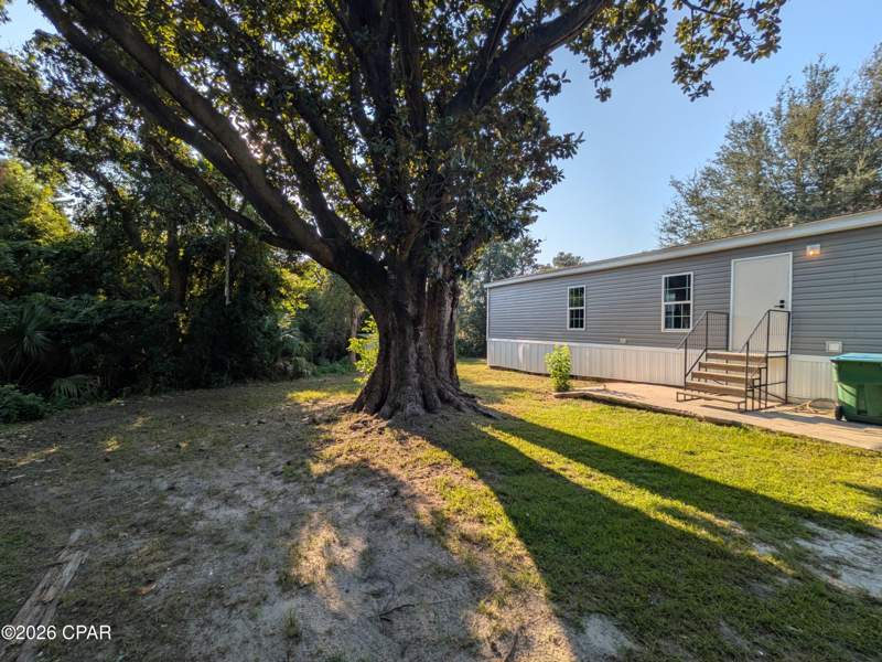 2 bedroom ManufacturedHome at 214 Everitt Avenue, Springfield, Panama City — photo 3