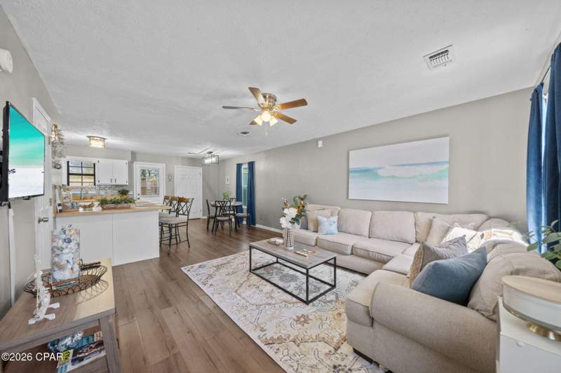 2 bedroom Condominium at 17214 Front Beach Road 18, Sand Castles West 3, Panama City Beach — photo 5