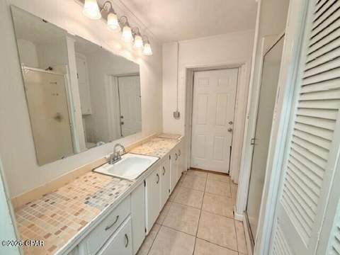 6920 Florida Street, Grand Ridge FL - photo 23 of 43
