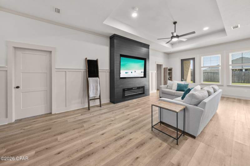 5 bedroom SingleFamilyResidence at 3804 Redbud Way, College Station Phase 3, Panama City — photo 2