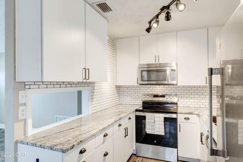 907 School Avenue, Panama City FL - photo 8 of 31