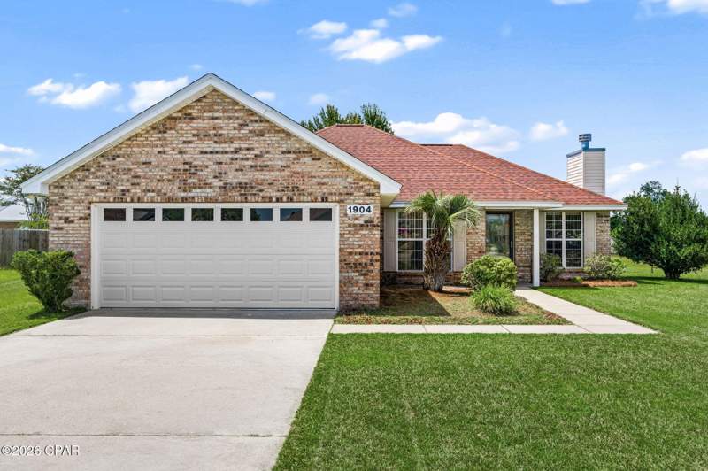 3 bedroom SingleFamilyResidence at 1904 Rhett Place, Magnolia Meadows, Lynn Haven — photo 1