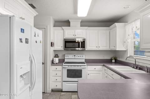 1904 Rhett Place, Lynn Haven FL - photo 10 of 41
